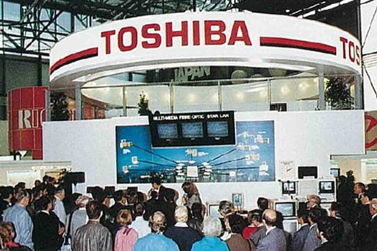 Geneva: stand of Toshiba from Japan at Telecom 87